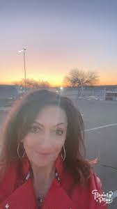 Deeann Bostain's Instagram, Twitter & Facebook