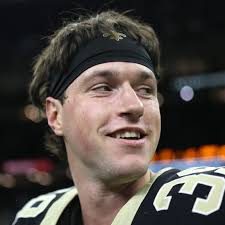 Charlie Smyth capped off his first home NFL regular season game in style