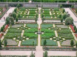 Les jardins de villandry s'étendent sur trois niveaux. Fichier Jardin De Villandry Jpg Wikipedia