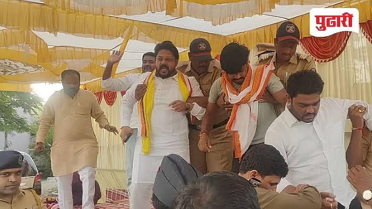 अंतरवाली सराटीत ओबीसी आंदोलनकर्ते ताब्यात; आंदोलनकर्त्यांचा राज्य सरकारवर दुटप्पीपणाचा आरोप