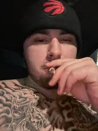 Kevin Findlay's Instagram, Twitter & Facebook