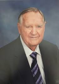 Thomas Mallette's Instagram, Twitter & Facebook