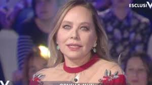 Ornella muti e nike rivelli sono in collegamento a ogni mattina. Ornella Muti Quell Unica Volta Che Commise Infedelta