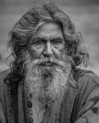 Removes facial hair from lips, chin, cheeks immediately and without pain does not vibrate too much and does not tear the skin while shaving the hair Facial Hair Wikipedia