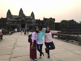 Mempunyai pemandangan yang sangat indah dan cocok untuk refreshing sejenak. Kenangan Paling Ohsem Kembara Kemboja 3 Travel Buddies Libur