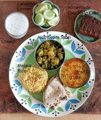 15 Vegetarian Indian Lunch Ideas Part 2 Whats Cooking Mom Lunch Recipes Indian Vegetarian Lunch Indian Food Recipes Vegetarian