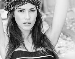 Nadia Rapti Projects :: Photos, videos, logos, illustrations and branding  :: Behance