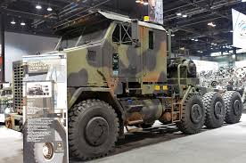 I had dinner with the hets last night. o? Heavy Equipment Transport System Hets At The U S Army Exhibit During The 2012 Chicago Auto Show Article The United States Army
