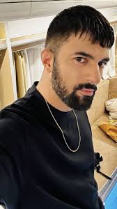 PRESIDENTIAL YOUTH EMPOWERMENT SCHEME (P-YES) There's a site Created by  Hackers in the name of Npower (npower.com.ng) , but actually it is not FG  npower , it is purposefully Programmed to steal