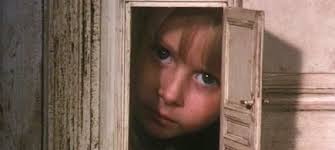 Alice. Plongée obscure dans un terrier