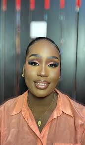 Thanks for accepting me, I am Bobbie from South Wales