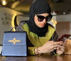 شاهد سارة الودعاني تفاجئ متابعيها وتثير ضجة بعد نشر صورتها بدون حجاب على سناب شات صحيفة المرصد