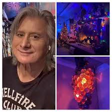 Steve Perry's Christmas Decorations and Grape Cluster Lamp
