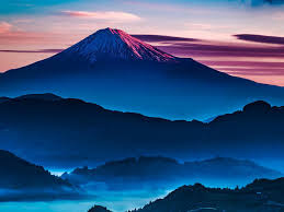Mount Fuji Wall Street International Magazine