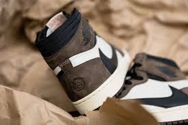 Travis scott and nike have formed what may become one of the most interesting jordan 4 x travis scott cactus jack. Ø§Ù„Ù‚ÙˆØ§Ù†ÙŠÙ† ÙˆØ§Ù„Ù„ÙˆØ§Ø¦Ø­ ÙŠÙ†Ø¨Ù‡Ø± ØªØ­Ù„ÙŠÙ„ Travis Scott X Nike Air Jordan 1 Cactus Jack Analogdevelopment Com