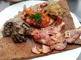 Galette Forestiere Creperie La Sorciere Arzon Port Navalo 56 Picture Of La Sorciere Arzon Tripadvisor