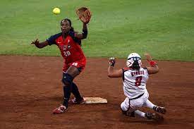 Softball news, videos, live streams, schedule, results, medals and more from the 2021 summer olympic games in tokyo. Why Baseball And Softball Are New To The 2020 Olympics Popsugar Fitness