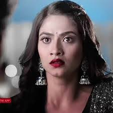 Nadine Escobar's Instagram, Twitter & Facebook