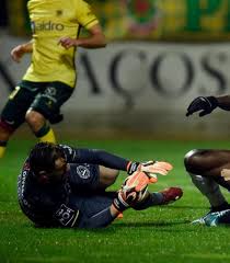 Who are the worst divers in soccer history? Goalie Sets Unofficial Record For Worst Football Dive Ever
