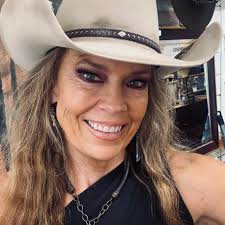 Marvin Bottera & Broken Glass