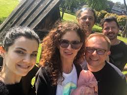 W tak cudowny słoneczny dzień pozdrawiamy po próbie ! 🌷🍀🌼🌼🌼🌼🎼  Warszawianka Hotel Wellness & SPA Joanna Dudkowska Daniel Gola Patalas  Piotr Nowak Mirosław Kamiński Felicjan Andrzejczak Agnieszka Patalas  #FelicjanAndrzejczakzzespołem #Koncert ...