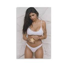 Mia Khalifa Sexy Actress Poster (15) Wall Art Picture Painting Poster  Canvas Print Posters Artworks Bedroom Living Room Decor 24x36inch(60x90cm)  : Amazon.ca: Home