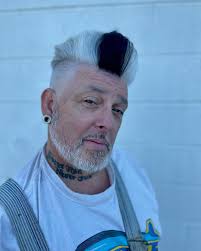 Cute ass color correction