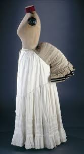 Lobster Tail Bustle Palais Galliera Musee De La Mode De La Ville De Paris To do things in a hurried and busy way: lobster tail bustle palais galliera