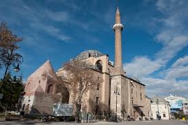 Şerafettin Camii