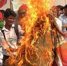 Check spelling or type a new query. Pressefreiheit Kurt Westergaard Eine Karikatur Anderte Sein Leben Welt