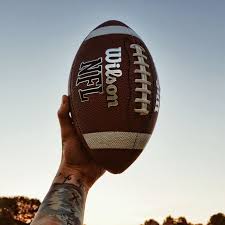 Whilst the game is played worldwide, the professional leagues in north america (such as the nfl). Playing In American Football Americanfootball American Football Football Football Art