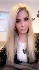 Candy Newton (@travel_candy) • Threads, Say more