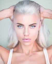 An Alpha Female Friday Interview with Holly Barker