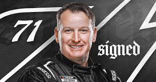 Spire Motorsports signs Michael McDowell to multiyear contract