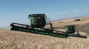 Maybe you would like to learn more about one of these? John Deere Sts Combines Equipped With Hillco Hillside Leveling Systems Youtube