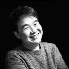 If there was a degree in delivering graduation speeches, we'd be giving Joe  Wee a first class distinction.