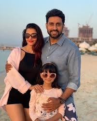 For Aishwarya Rai And Abhishek Bachchan New Year Was All About Family Hungryboo Bollywood Actress Bikini Aishwarya Rai Bikini Bollywood Actress Hot Photos
