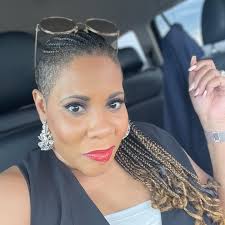 Pretty Please Artistry