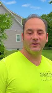 How to Install Wood Chips