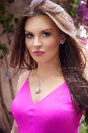 Melissa Gentry's Instagram, Twitter & Facebook