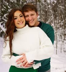 Danielle Henriksen and Tyler Engle's Wedding Website