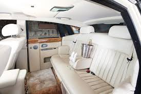 Rr Phantom Pearl White Butter Soft Cream Leather Interior Deep Beige Carpets Pure Luxury Rolls Royce Phantom Rolls Royce Interior Rolls Royce
