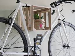 Budget Interior Ein Wg Zimmer Im Berliner Altbau Anneliwest Berlin Wg Zimmer Fahrrad Wandhalterung Selber Bauen Altbau