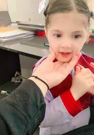 Morning Routine of a Smart Girl at School