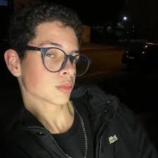 Curte novin?🏳️‍🌈