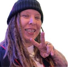 Michelle Guild's Instagram, Twitter & Facebook