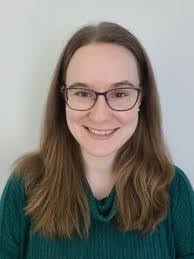 Kari Milton's Instagram, Twitter & Facebook