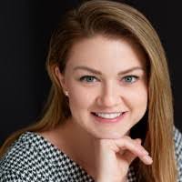 Maggie Sheets's Instagram, Twitter & Facebook