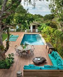 80 Idees Pour Habillez Votre Maison En Aigue Marine Archzine Fr Piscine Amenagement Paysager Amenagement Piscine Piscine Maison