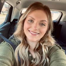 Heidi Collett and Dolan Hunt's Wedding Website